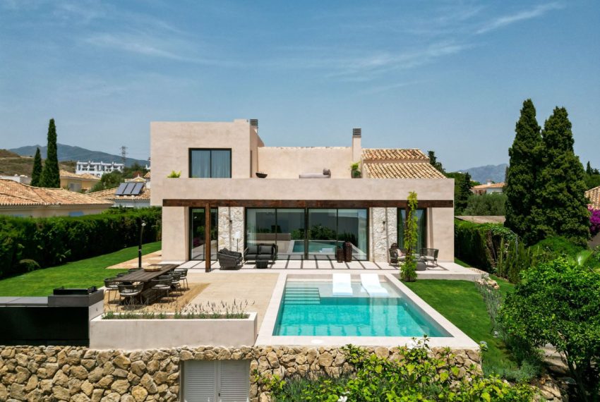R5018782-Villa-For-Sale-Benahavis-Detached-4-Beds-235-Built-1