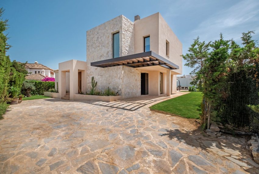 R5018782-Villa-For-Sale-Benahavis-Detached-4-Beds-235-Built-4