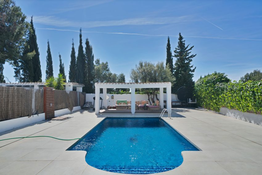 R5018968-Villa-For-Sale-Marbella-Semi-Detached-4-Beds-239-Built-3
