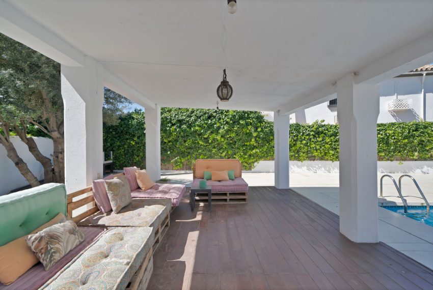 R5018968-Villa-For-Sale-Marbella-Semi-Detached-4-Beds-239-Built-5