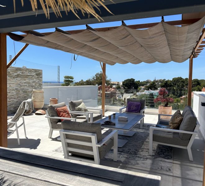 R5019157-Image 1-Penthouse Duplex - 2 Beds - 136 Built