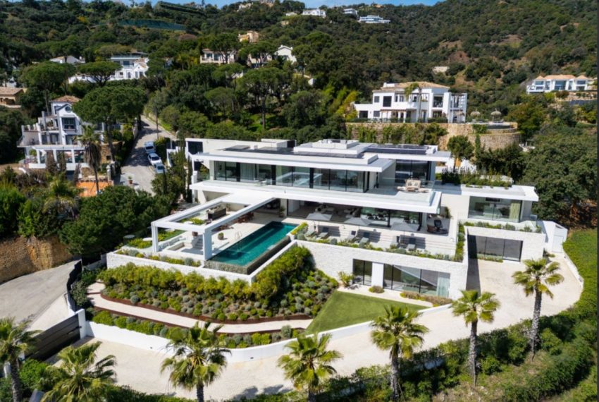 R5019220-Villa-For-Sale-Benahavis-Detached-8-Beds-1445-Built-1