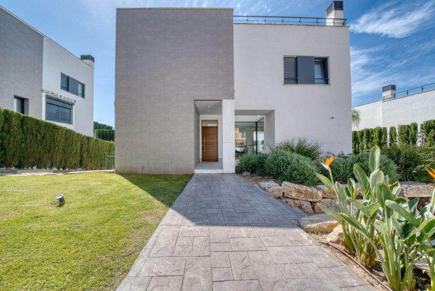 R5019310-Villa-For-Sale-Estepona-Detached-4-Beds-351-Built-18