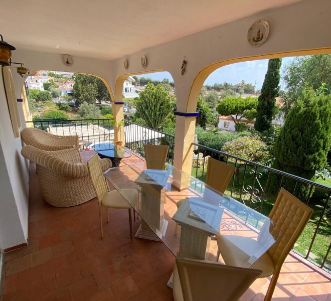 R5019775-Image 1-Semi Detached - 5 Beds - 336 Built