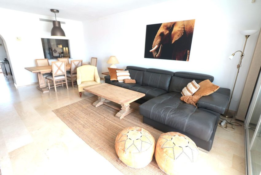 R5021065-Apartment-For-Sale-New-Golden-Mile-Penthouse-2-Beds-110-Built-4