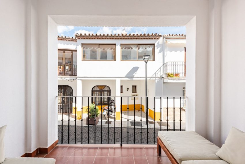 R5022109-Apartment-For-Sale-Benahavis-Ground-Floor-2-Beds-68-Built-1
