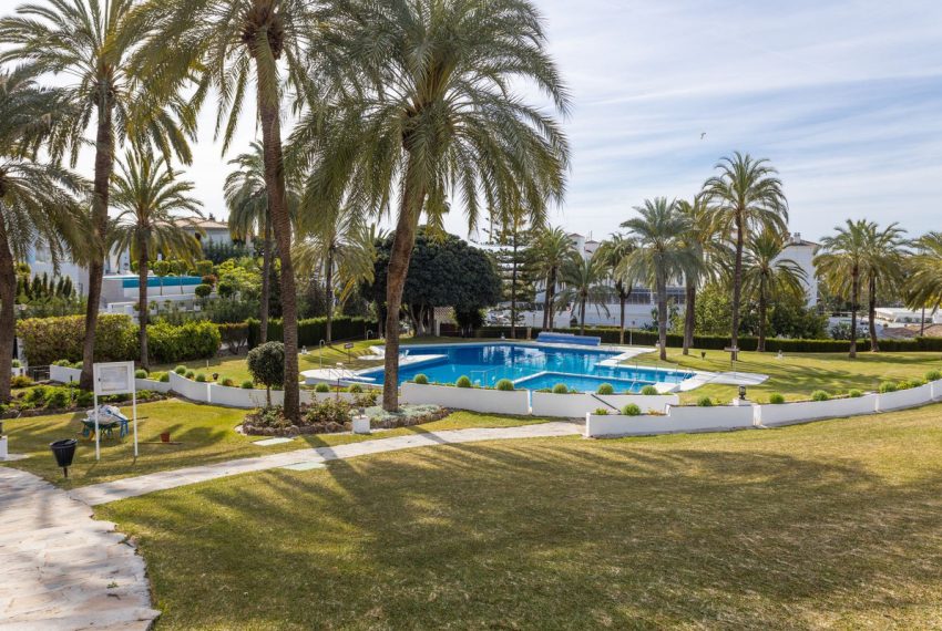 R5023489-Apartment-For-Sale-Nueva-Andalucia-Penthouse-2-Beds-117-Built-13