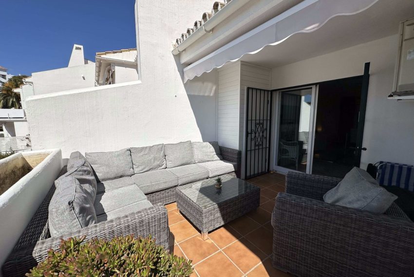 R5023489-Apartment-For-Sale-Nueva-Andalucia-Penthouse-2-Beds-117-Built-3