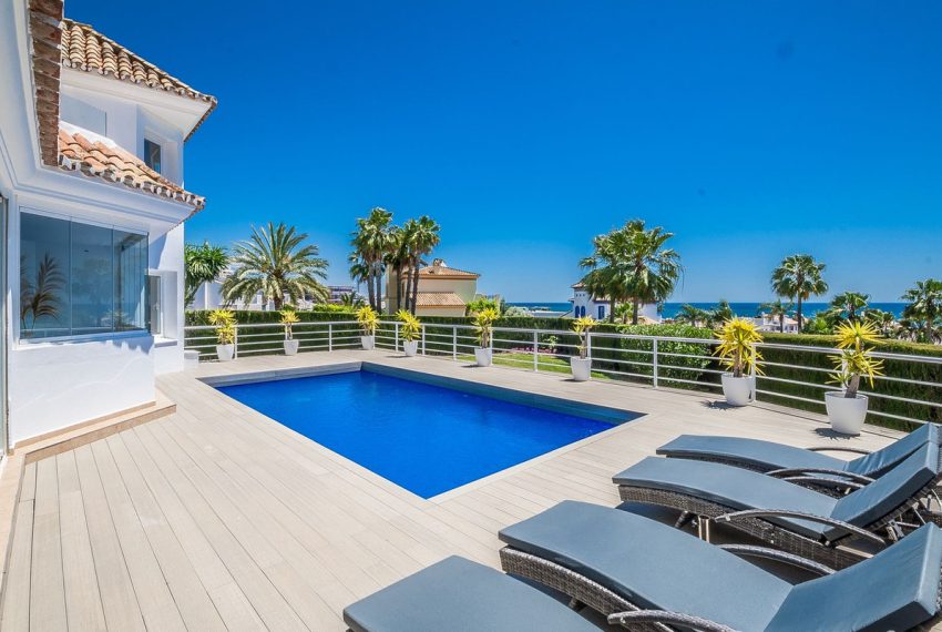 R5023975-Villa-For-Sale-Estepona-Detached-6-Beds-544-Built-1