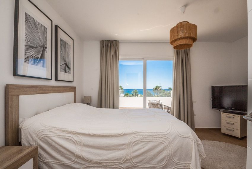 R5023975-Villa-For-Sale-Estepona-Detached-6-Beds-544-Built-12