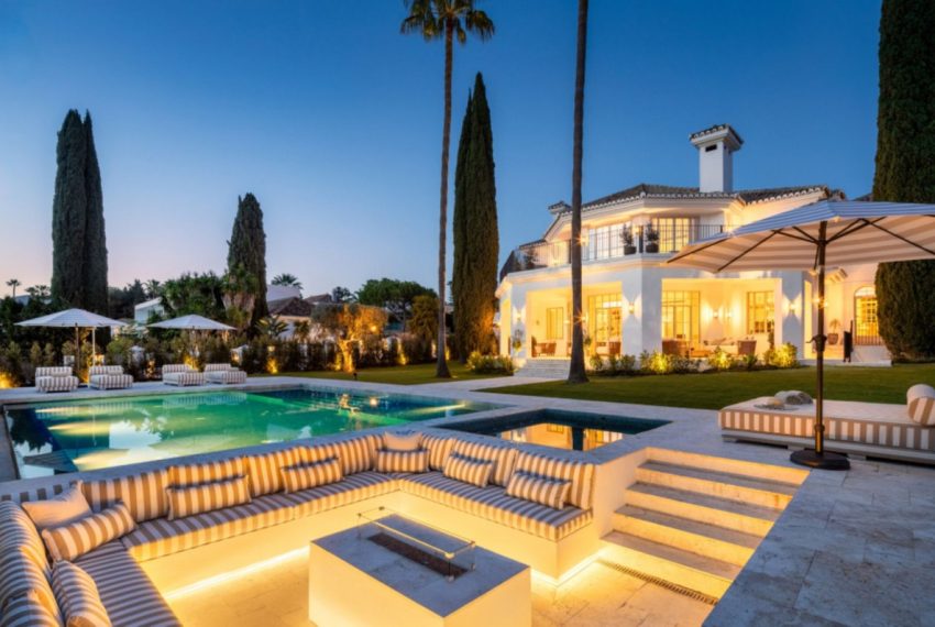 R5024245-Villa-For-Sale-Nueva-Andalucia-Detached-5-Beds-722-Built-2
