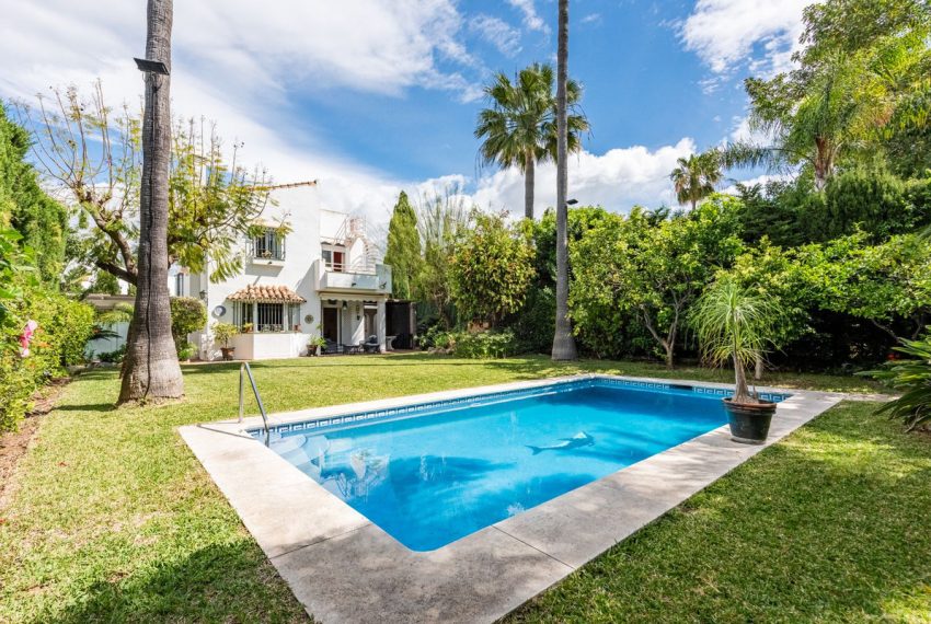 R5024317-Villa-For-Sale-Atalaya-Detached-4-Beds-173-Built