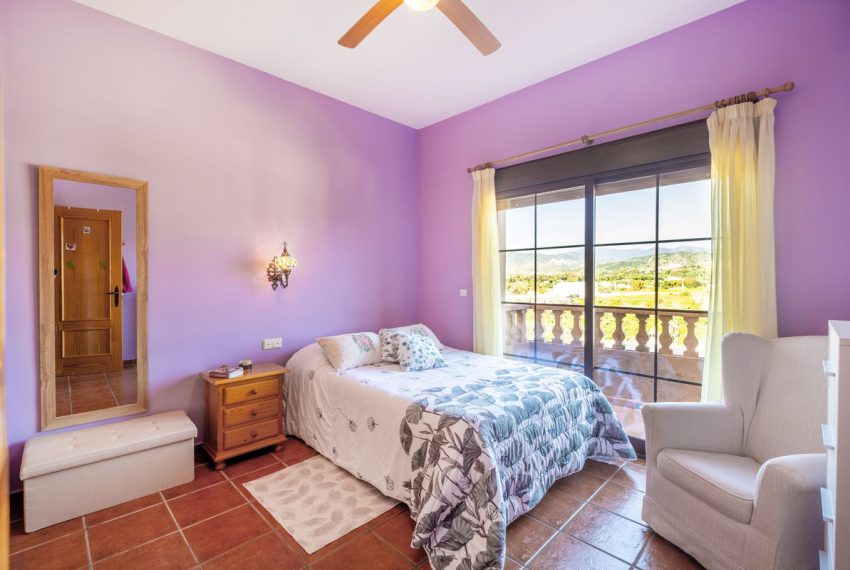 R5024572-Villa-For-Sale-San-Pedro-de-Alcantara-Detached-6-Beds-457-Built-12