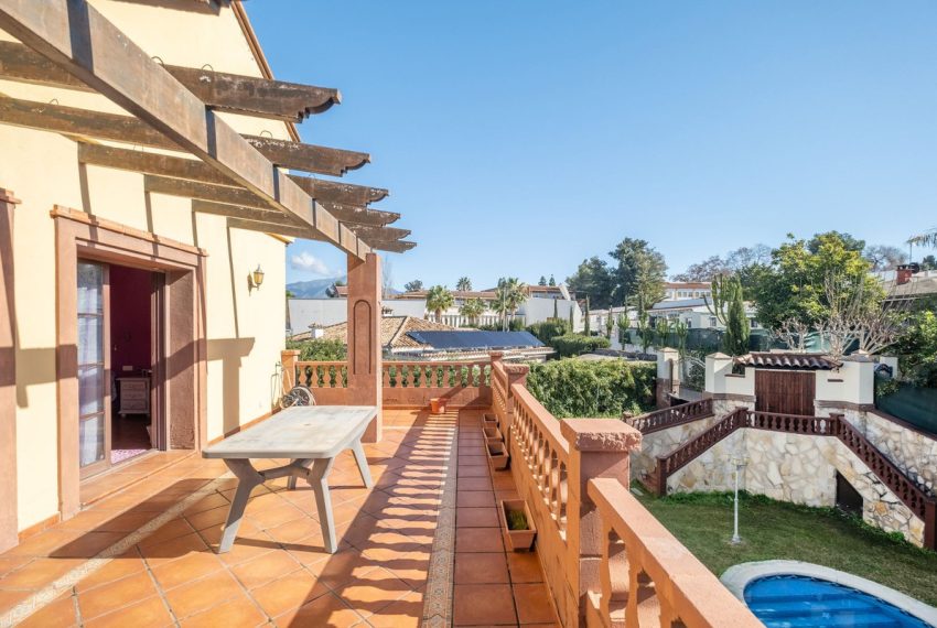 R5024572-Villa-For-Sale-San-Pedro-de-Alcantara-Detached-6-Beds-457-Built-3