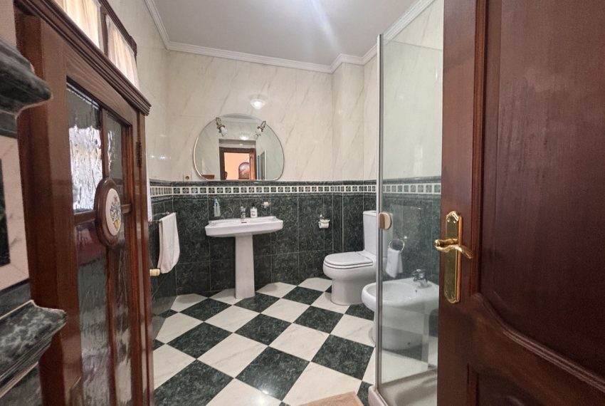 R5024575-Villa-For-Sale-Nueva-Andalucia-Semi-Detached-3-Beds-287-Built-12