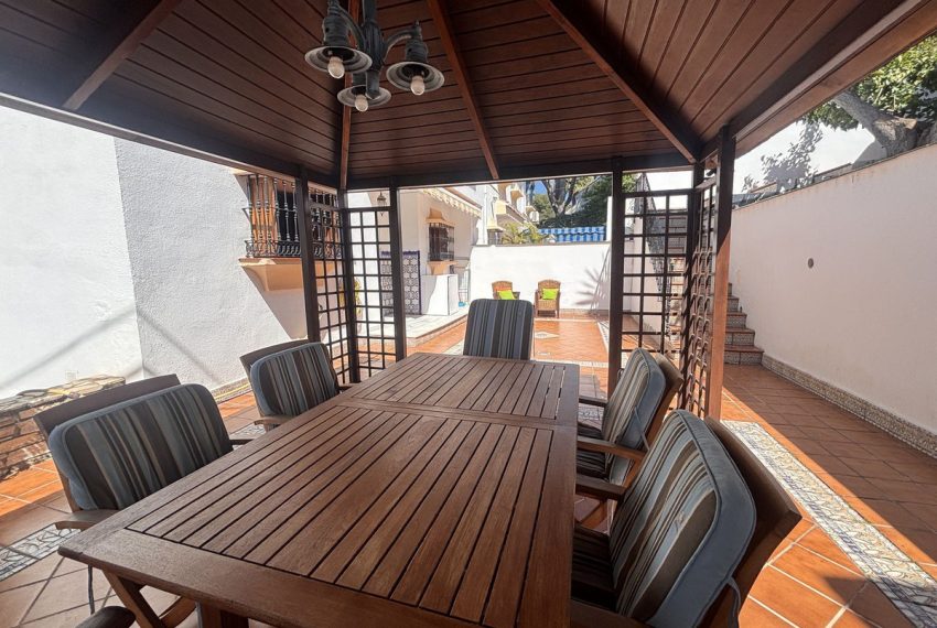 R5024575-Villa-For-Sale-Nueva-Andalucia-Semi-Detached-3-Beds-287-Built-16