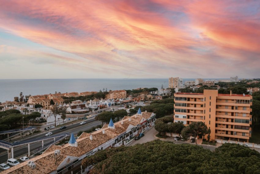 R5024590-Studio-For-Sale-Calahonda-Penthouse-0-Beds-31-Built-13
