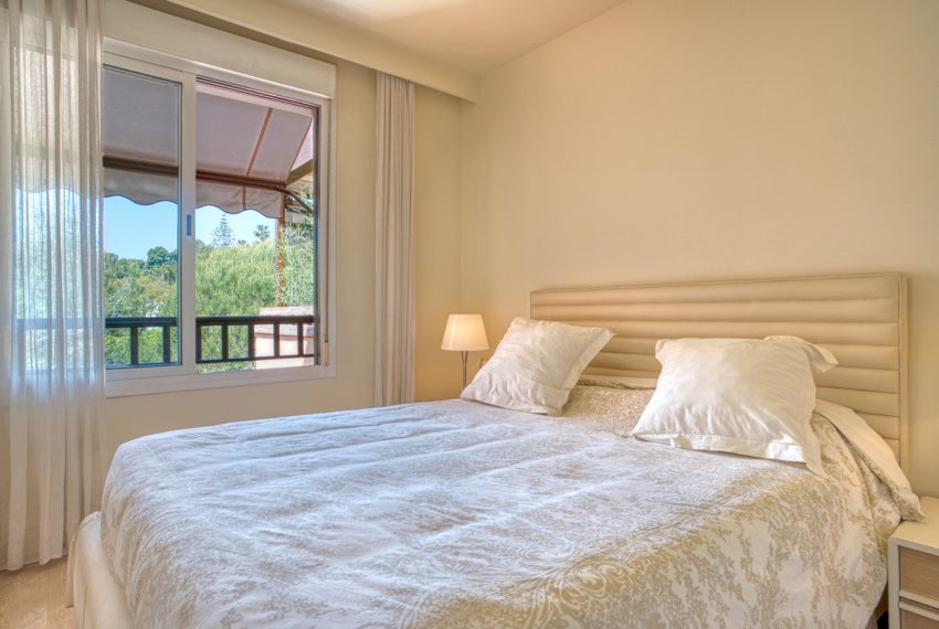 R5024791-Apartment-For-Sale-The-Golden-Mile-Middle-Floor-3-Beds-141-Built-6