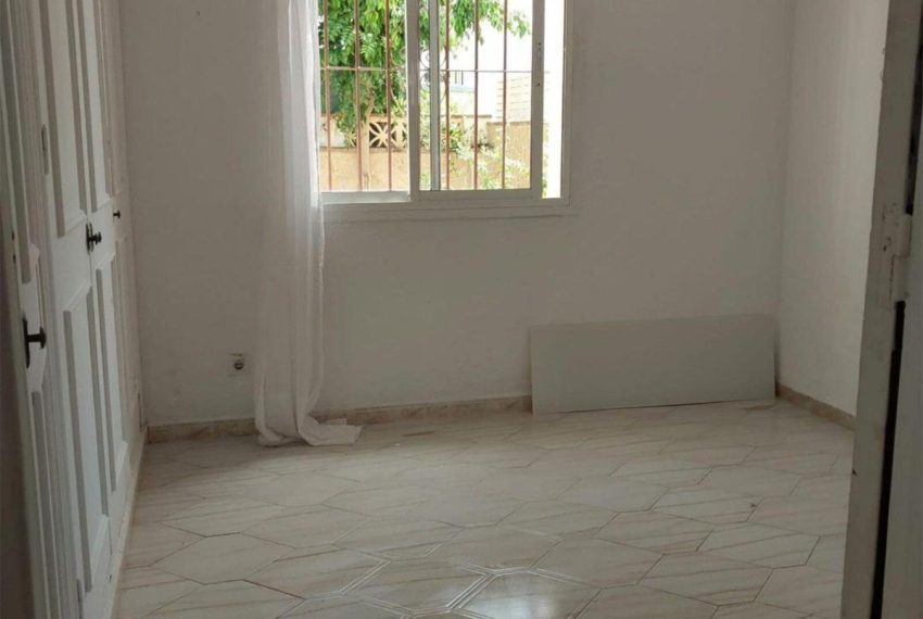 R5025967-Villa-For-Sale-Calahonda-Semi-Detached-4-Beds-120-Built-17