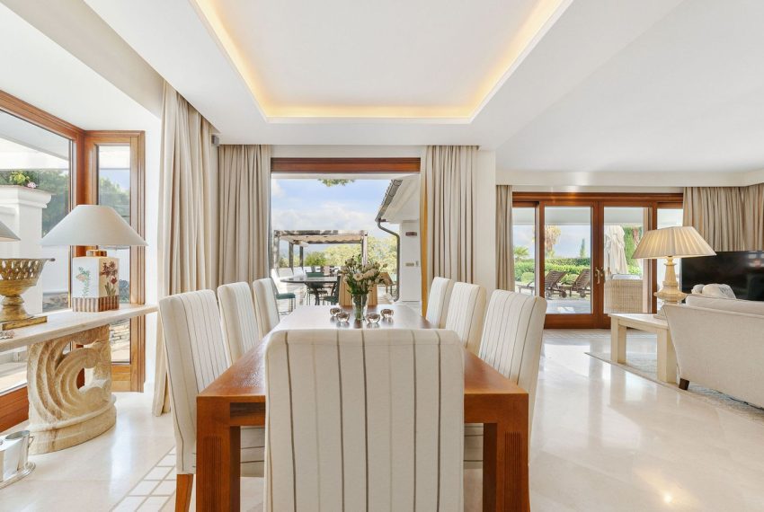 R5026135-Villa-For-Sale-Nueva-Andalucia-Detached-3-Beds-280-Built-9