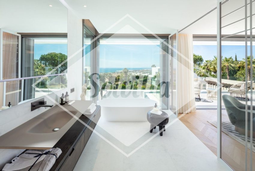 R5026165-Villa-For-Sale-Sierra-Blanca-Detached-7-Beds-1200-Built-7