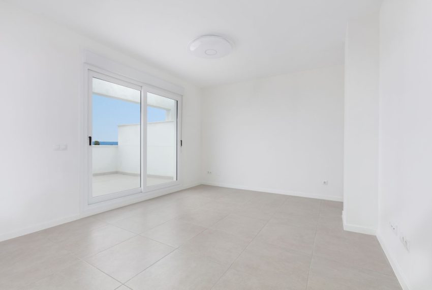 R5026234-Apartment-For-Sale-Estepona-Penthouse-2-Beds-87-Built-1