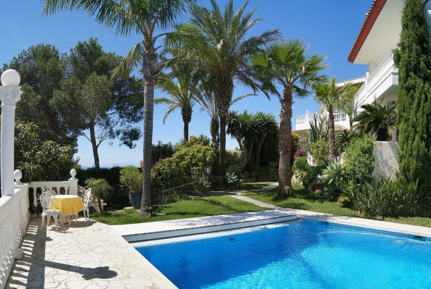 R5026243-Villa-For-Sale-Las-Chapas-Detached-7-Beds-598-Built-8