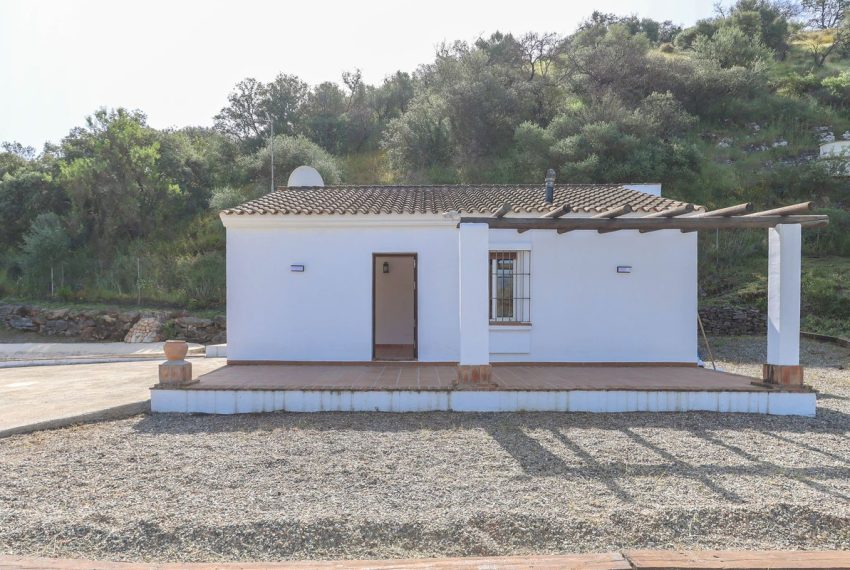 R5026261-Villa-For-Sale-Coin-Detached-2-Beds-72-Built-6