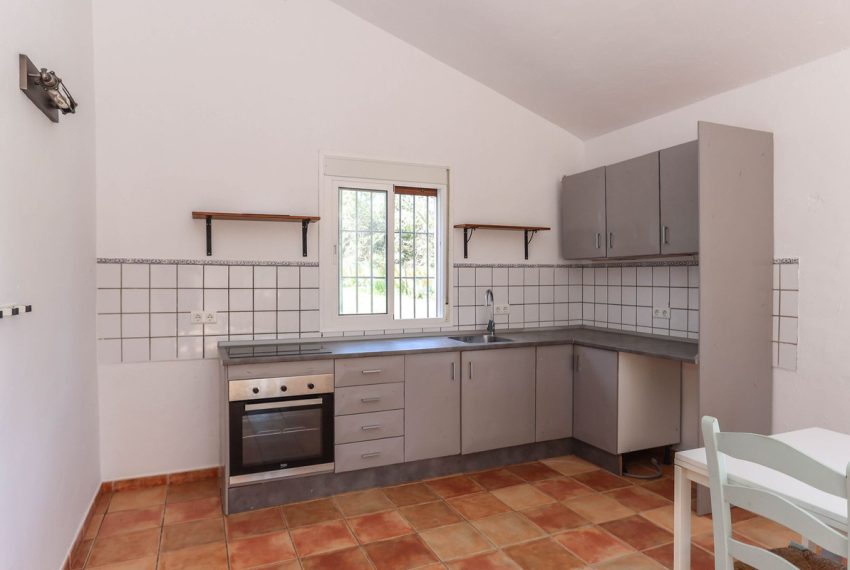R5026261-Villa-For-Sale-Coin-Detached-2-Beds-72-Built-9