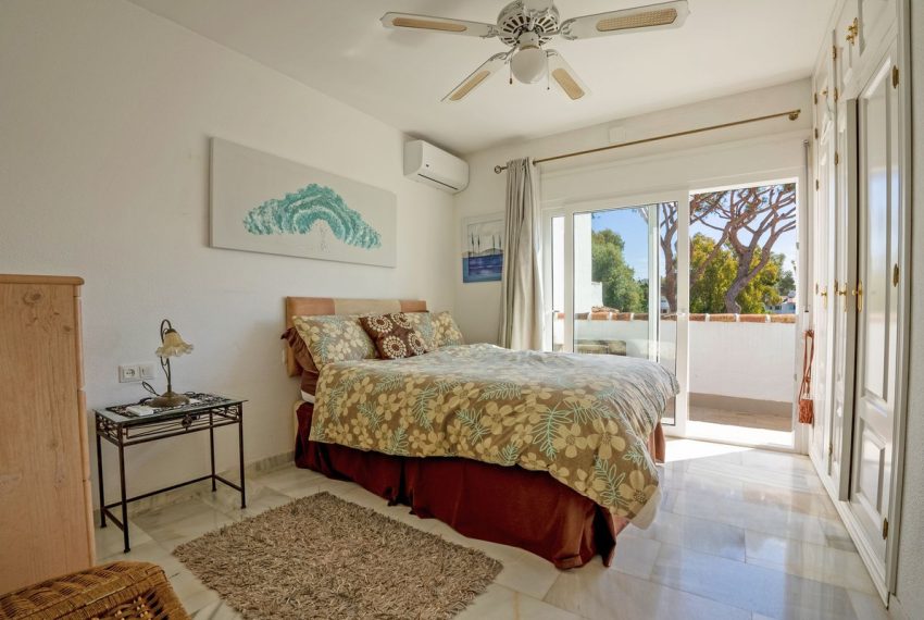 R5026306-Villa-For-Sale-Calahonda-Semi-Detached-3-Beds-128-Built-12