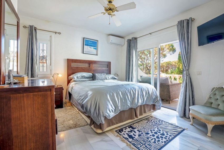 R5026306-Villa-For-Sale-Calahonda-Semi-Detached-3-Beds-128-Built-3