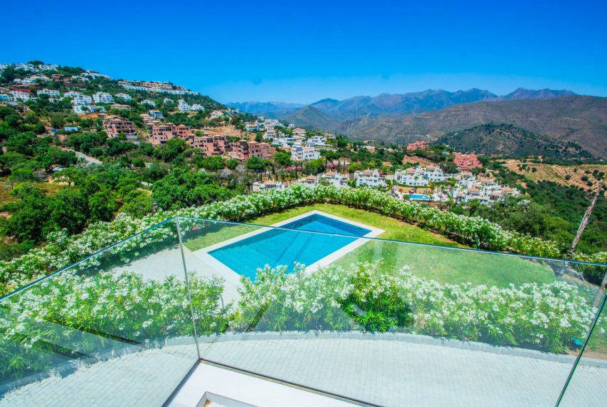 R5026402-Villa-For-Sale-La-Mairena-Detached-4-Beds-573-Built-11