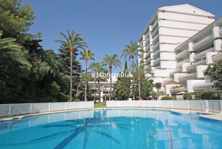 R5026420-Apartment-For-Sale-The-Golden-Mile-Penthouse-2-Beds-139-Built-16