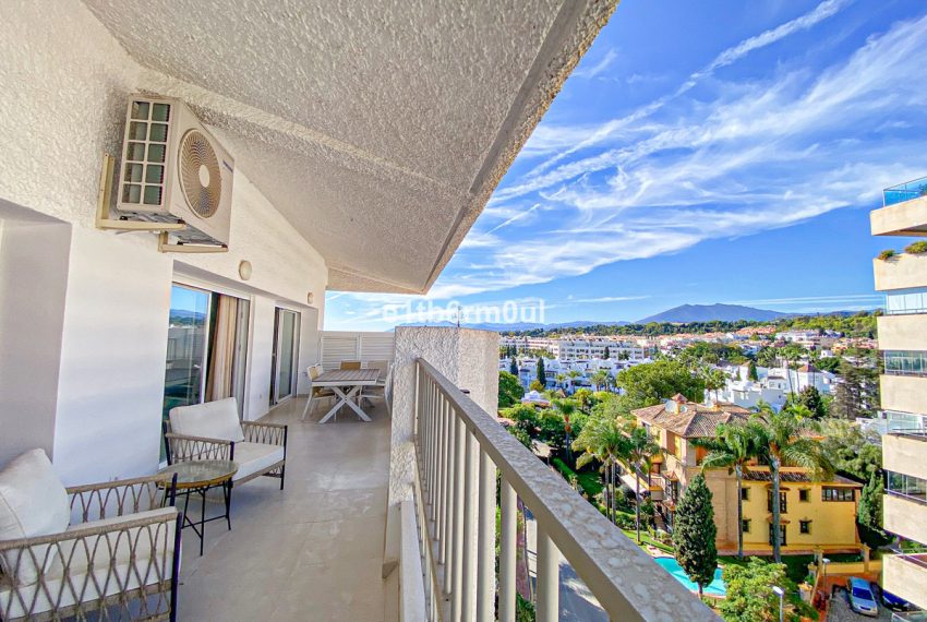 R5026420-Apartment-For-Sale-The-Golden-Mile-Penthouse-2-Beds-139-Built-2