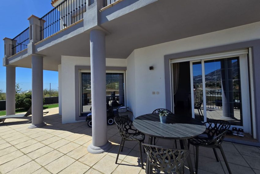 R5026795-Villa-For-Sale-Mijas-Golf-Detached-3-Beds-250-Built-3
