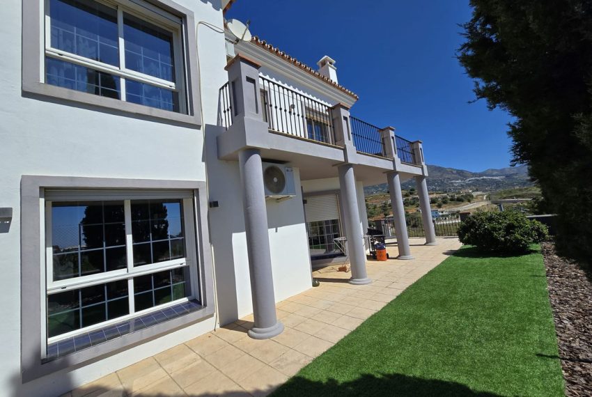 R5026795-Villa-For-Sale-Mijas-Golf-Detached-3-Beds-250-Built-5