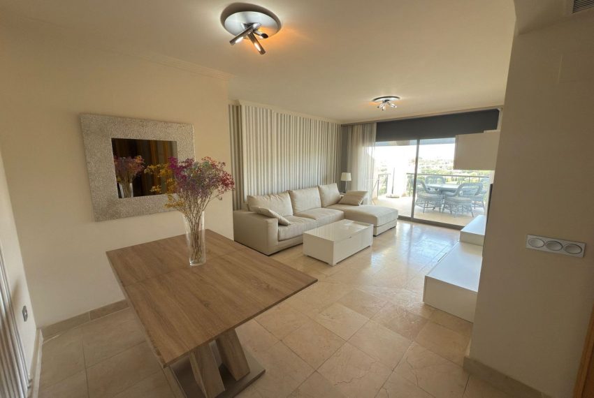R5026804-Apartment-For-Sale-Benahavis-Middle-Floor-2-Beds-116-Built-1