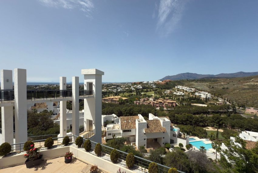 R5026804-Apartment-For-Sale-Benahavis-Middle-Floor-2-Beds-116-Built