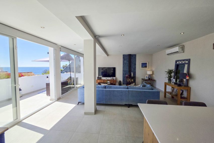 R5026831-Villa-For-Sale-Estepona-Detached-4-Beds-165-Built-11