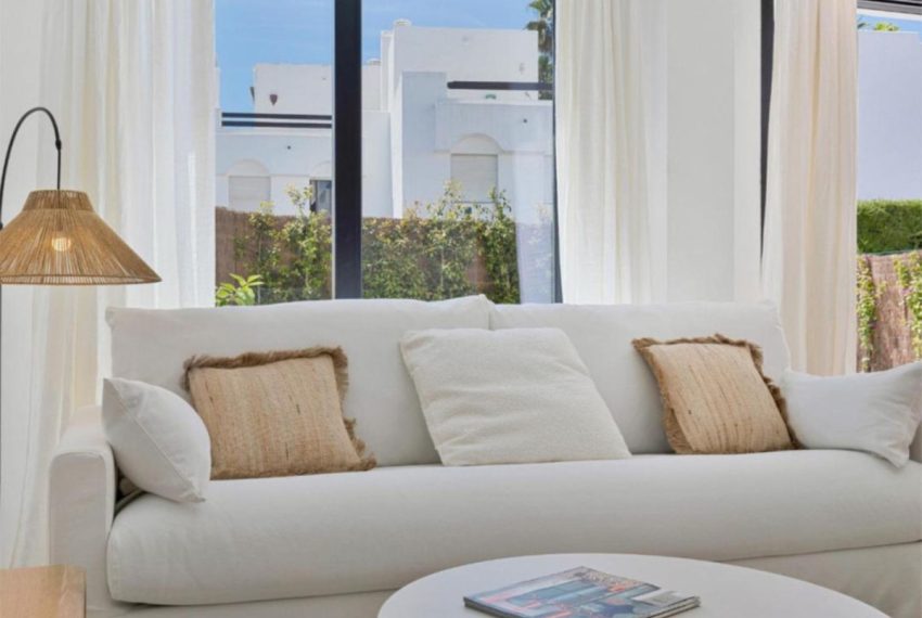 R5026864-Villa-For-Sale-San-Pedro-de-Alcantara-Semi-Detached-4-Beds-208-Built-13