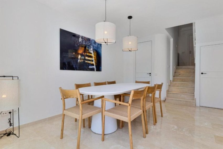 R5026864-Villa-For-Sale-San-Pedro-de-Alcantara-Semi-Detached-4-Beds-208-Built-16