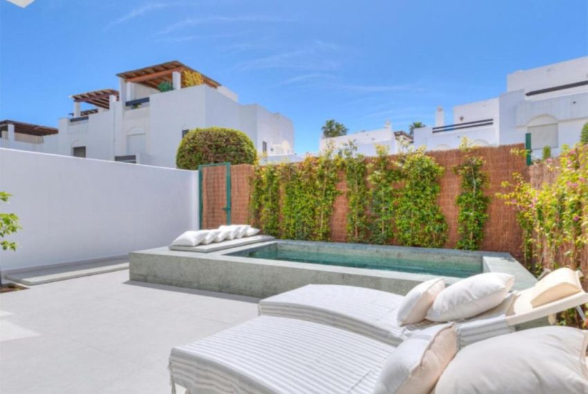 R5026864-Villa-For-Sale-San-Pedro-de-Alcantara-Semi-Detached-4-Beds-208-Built-7