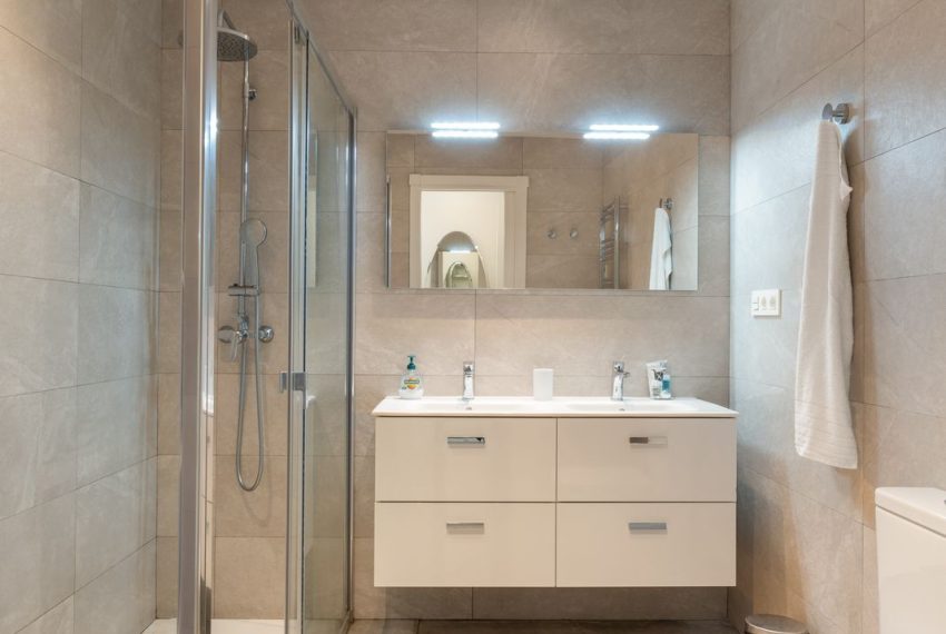 R5027089-Apartment-For-Sale-Nueva-Andalucia-Ground-Floor-2-Beds-87-Built-16