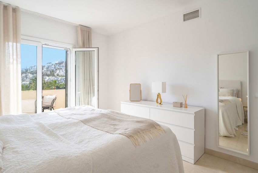 R5031940-Apartment-For-Sale-La-Quinta-Penthouse-2-Beds-194-Built-12