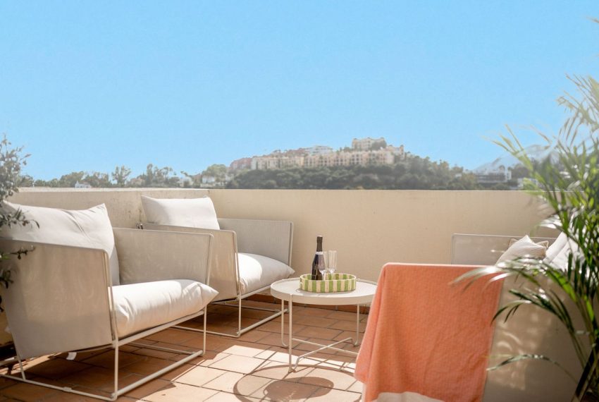 R5031940-Apartment-For-Sale-La-Quinta-Penthouse-2-Beds-194-Built-2