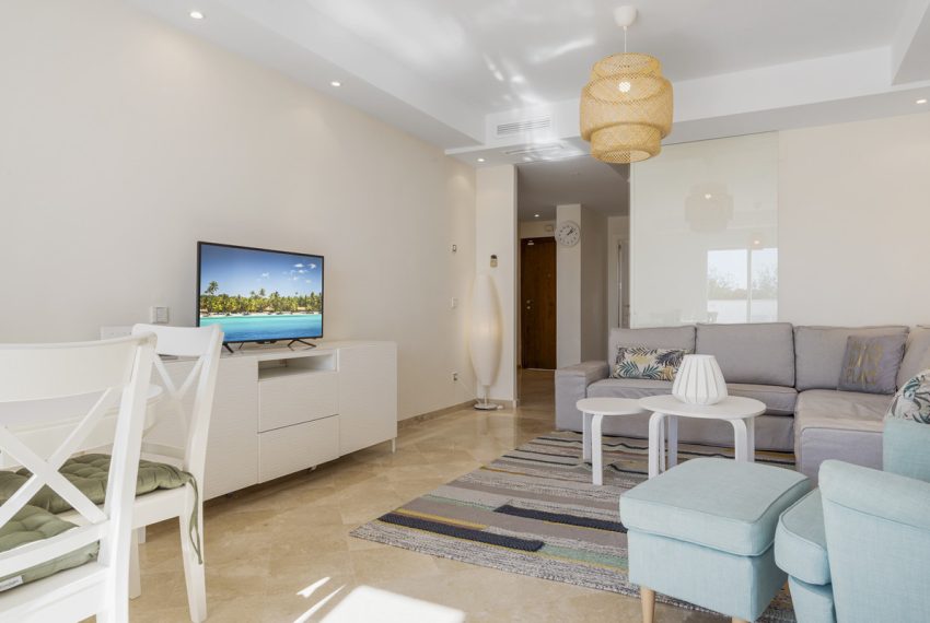 R5032516-Apartment-For-Sale-Nueva-Andalucia-Duplex-4-Beds-186-Built-3