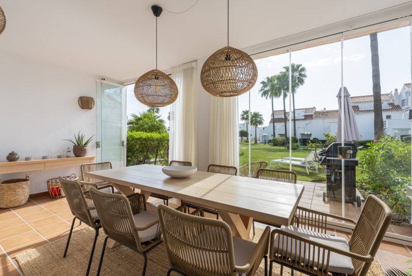R5032591-Townhouse-For-Sale-Estepona-Terraced-5-Beds-226-Built-10