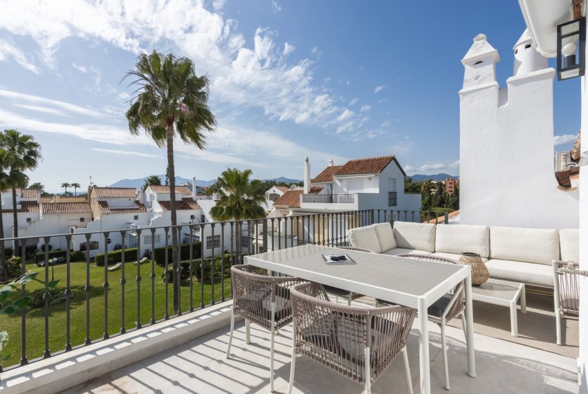 R5032591-Townhouse-For-Sale-Estepona-Terraced-5-Beds-226-Built-17