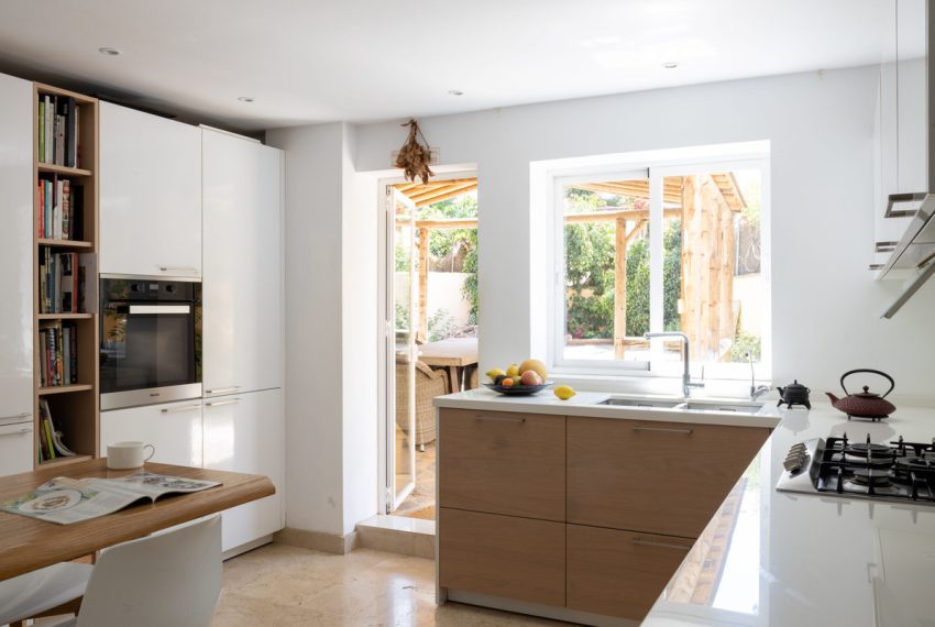 R5032678-Apartment-For-Sale-Marbella-Ground-Floor-4-Beds-203-Built