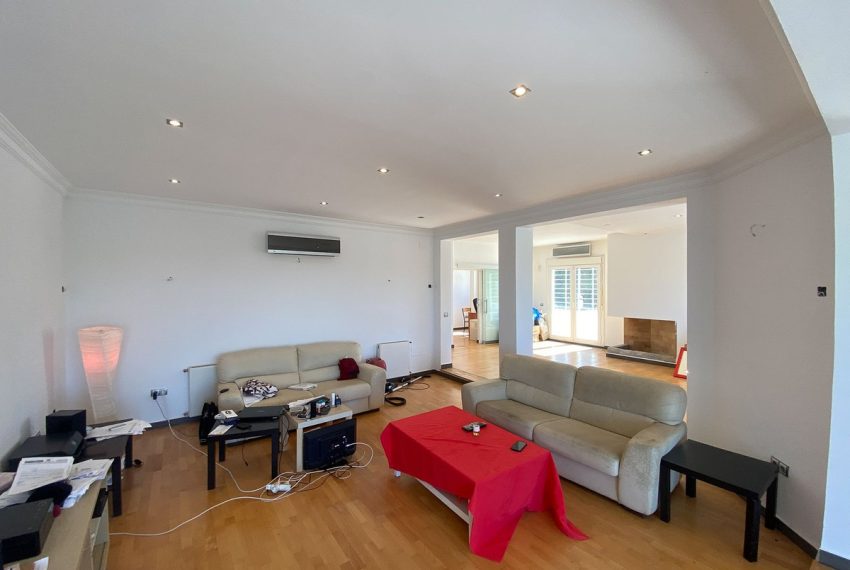 R5033992-Villa-For-Sale-Elviria-Detached-6-Beds-395-Built-7